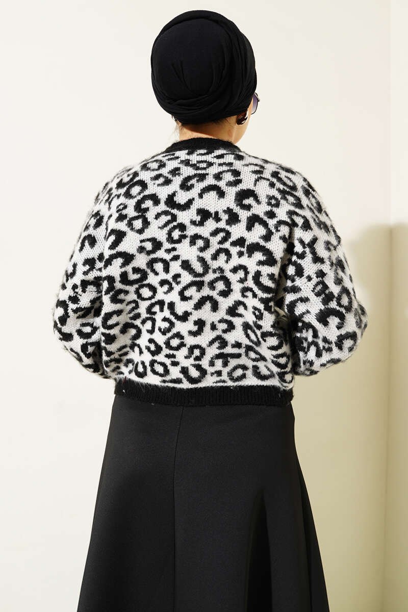 Leopar Desen Triko Kazak Beyaz 01246061